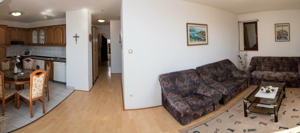 Apartman Ruzica Crikvenica Exterior foto